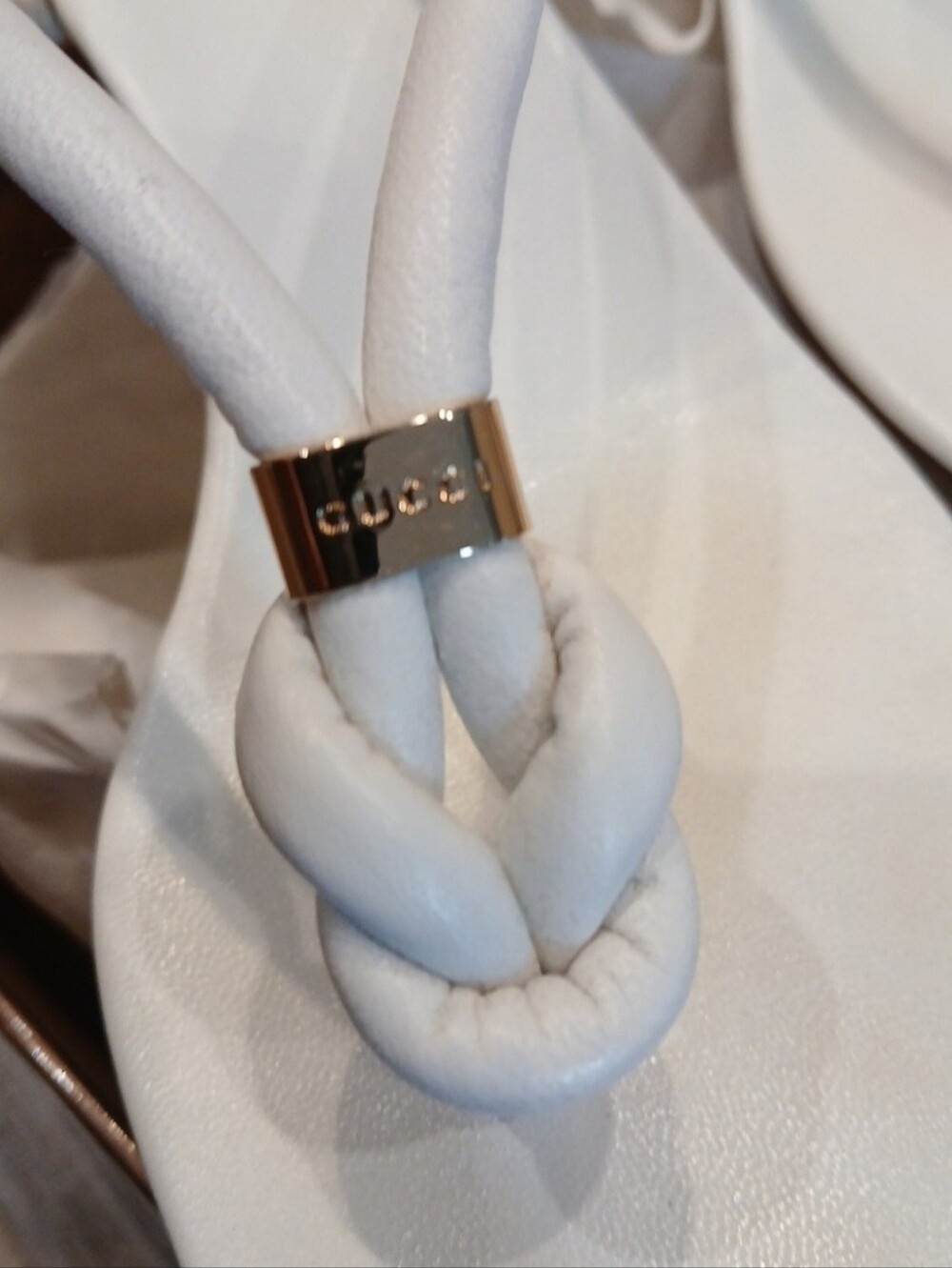 Gucci White Leather Strappy Thong Sandals with Gold Accent - Picture 7 of 7